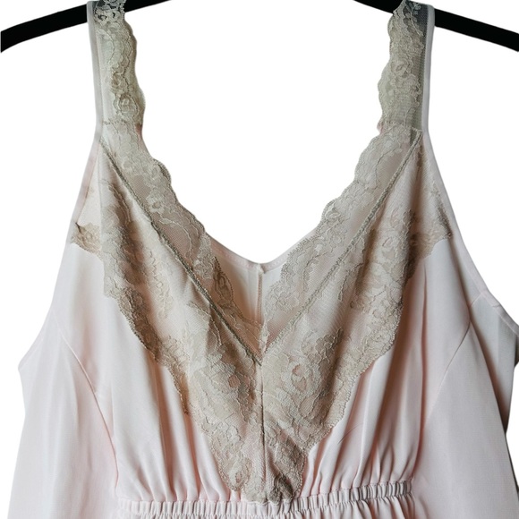 Vintage 80s Silky Nylon Lace Nightgown Slip Dress Romantic Cottage Small - Picture 2 of 6